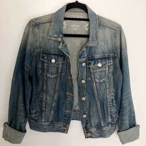 Aritzia Talula Denim Jacket